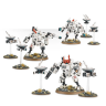 TAU XV8 Crisis Battlesuit Team 