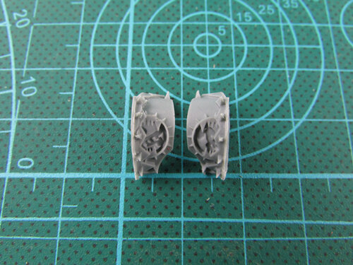 CATAPHRACTII TERMINATOR SHOULDER PADS - WORLD EATERS bits